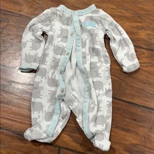 Unisex button sleeper